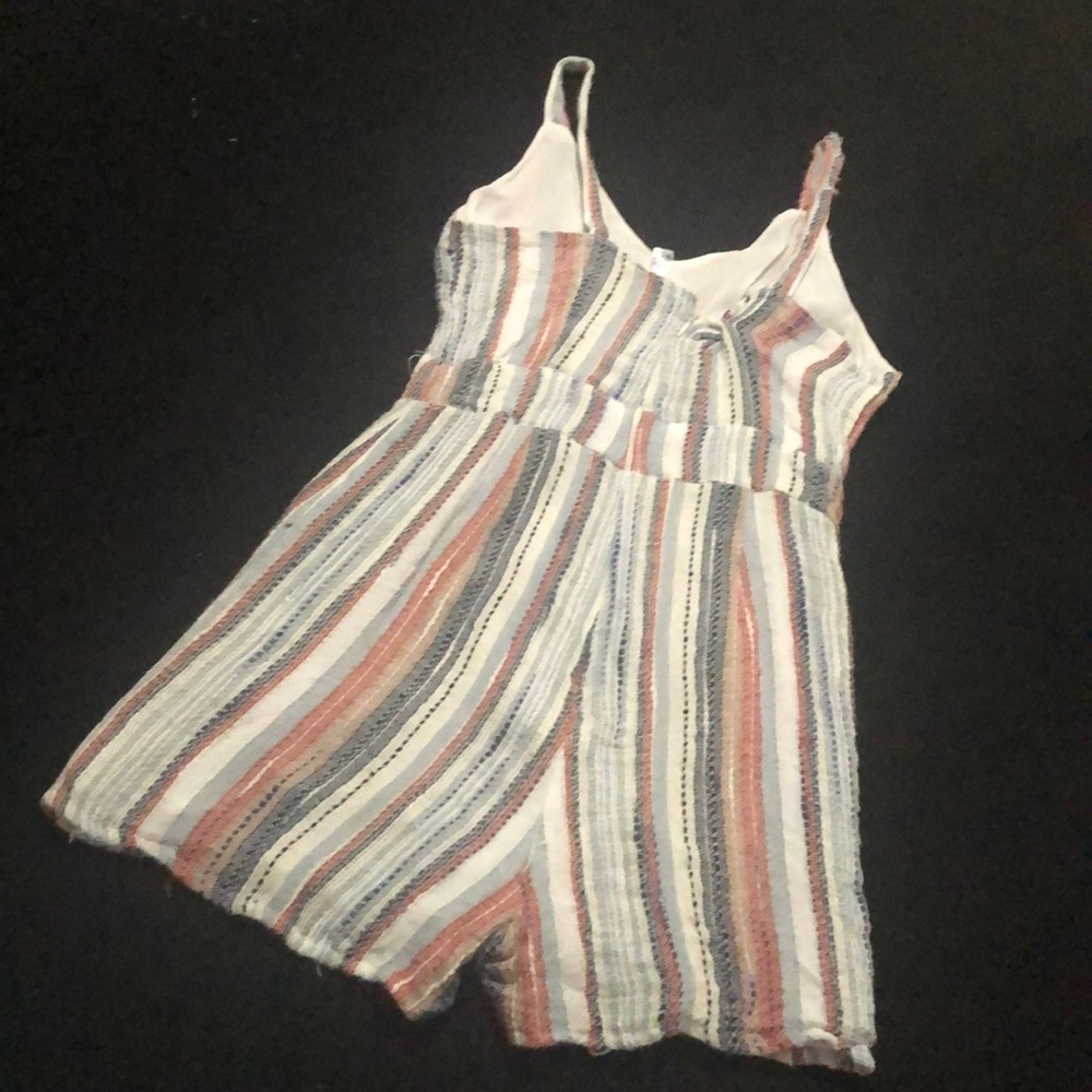 Romper - Picture 2 of 3